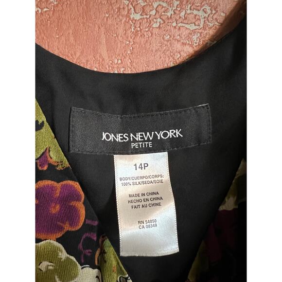 Jones New York | 1990s Sleeveless Floral Silk Tank Slip Dress - Picture 7 of 8